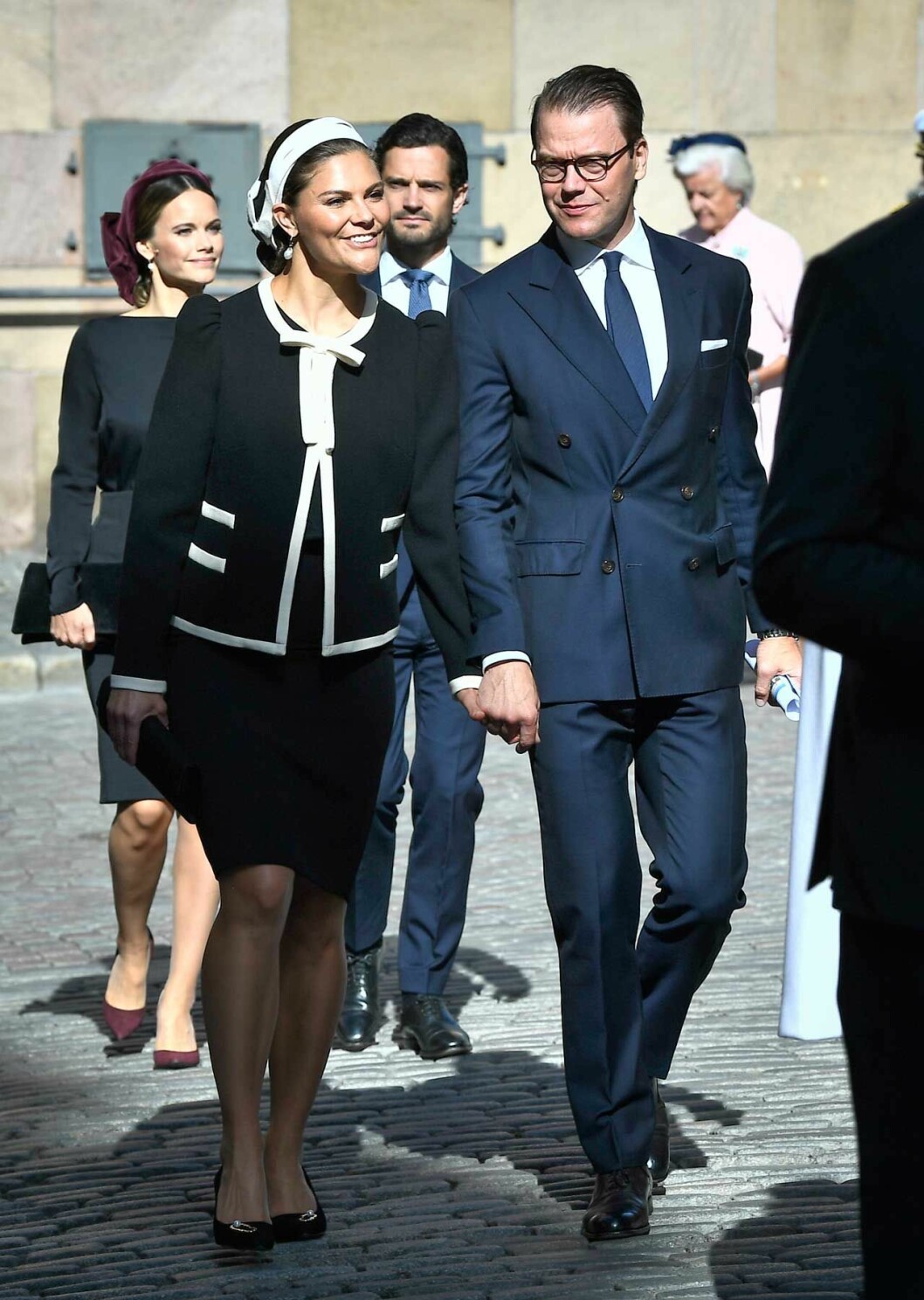 Victoria och Daniels kärleksgest på riksmötets öppnande. Victoria och Daniels kärleksgest på riksmötets öppnande