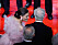 Kronprinsessan Victoria representerar tillsammans med pappa kungen.