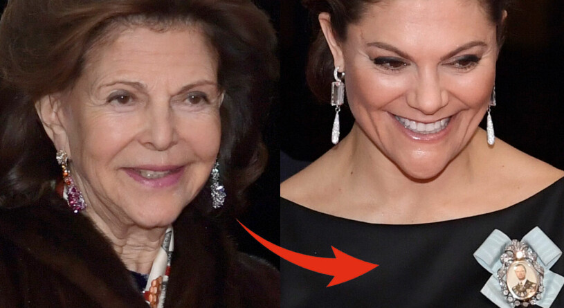 Kungens glittriga porträtt samt örhängen modell större – när nu tiarorna fick stanna hemma. Drottning Silvia Kronprinsessan Victoria Accessoarer Smycken Örhängen Nobel 2021
