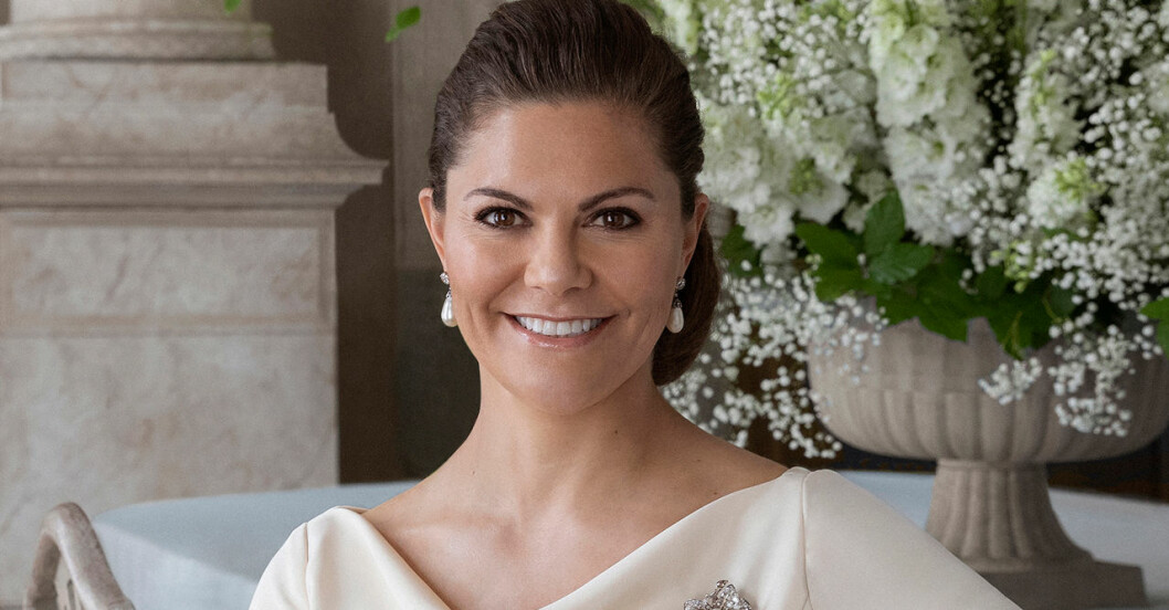 Att säga ‘Kronprinsessan’ till Victoria är ett sätt att visa respekt för henne som representant för kungahuset och Sverige. Kronprinsessan Victoria