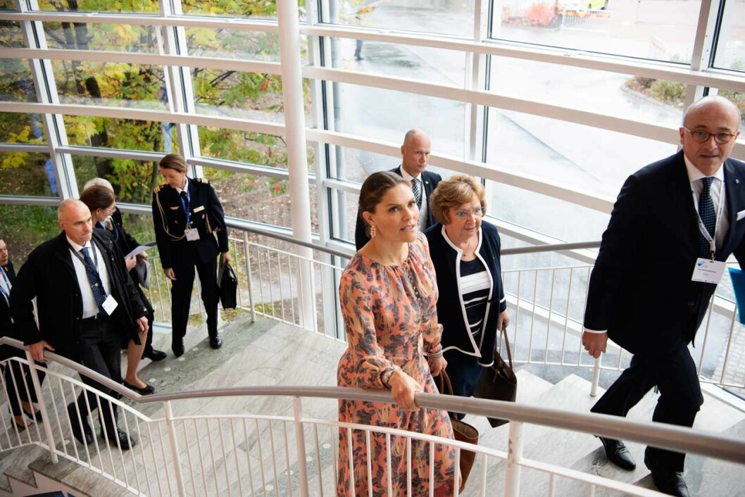 Kronprinsessan Victoria i klänning från H&M. Victoria