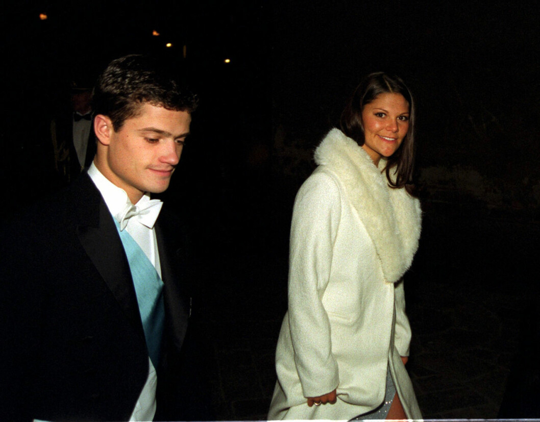 Carl Philip och Victoria, också vid millenieskiftet. kronprinsessan victoria prins carl philip