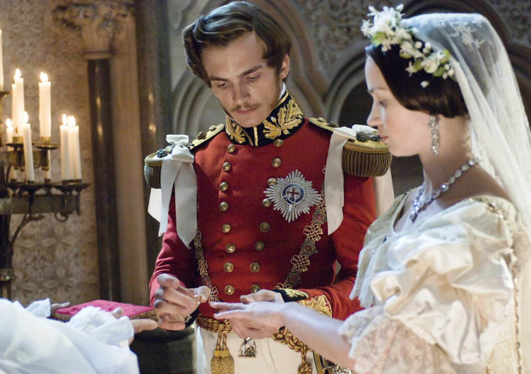 Filmen Young Victoria från år 2009 handlar bland annat om Victorias och Alberts passionerade kärlekshistoria. Filmen Young Victoria från år 2009 handlar bland annat om Victorias och Alberts passionerade kärlekshistoria.