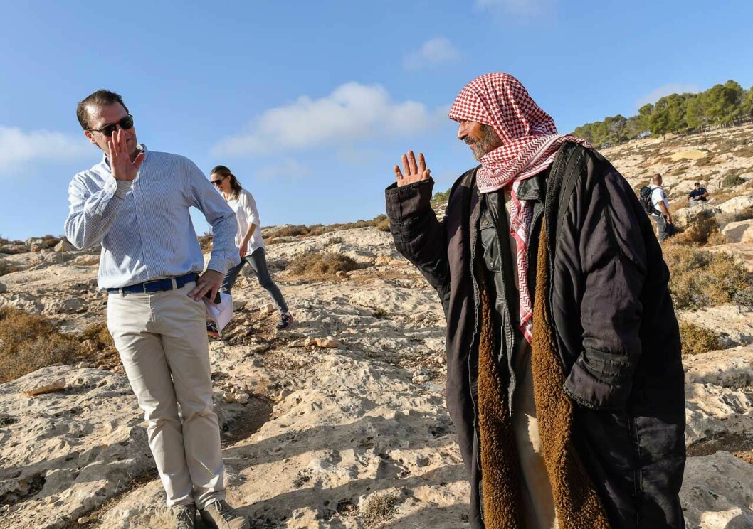 Prins Daniels möte med fåraherden i bergen utanför Amman. De är från olika världar, men klickade ändå.