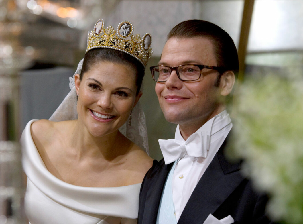 Victoria och Daniel under bröllopsmiddagen. Kronprinsessan Victoria och prins Daniel under bröllopsmiddagen.