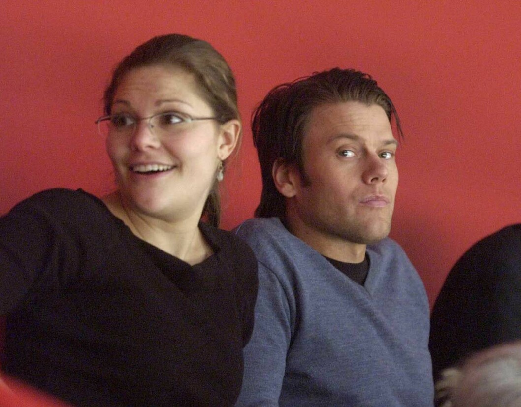 …och låter det namnet bekant så är det inte konstigt: det var ju på gymmet Master Training som Victoria och Daniel träffades. ...och det var ju på Master Training som Victoria och Daniel träffades.
