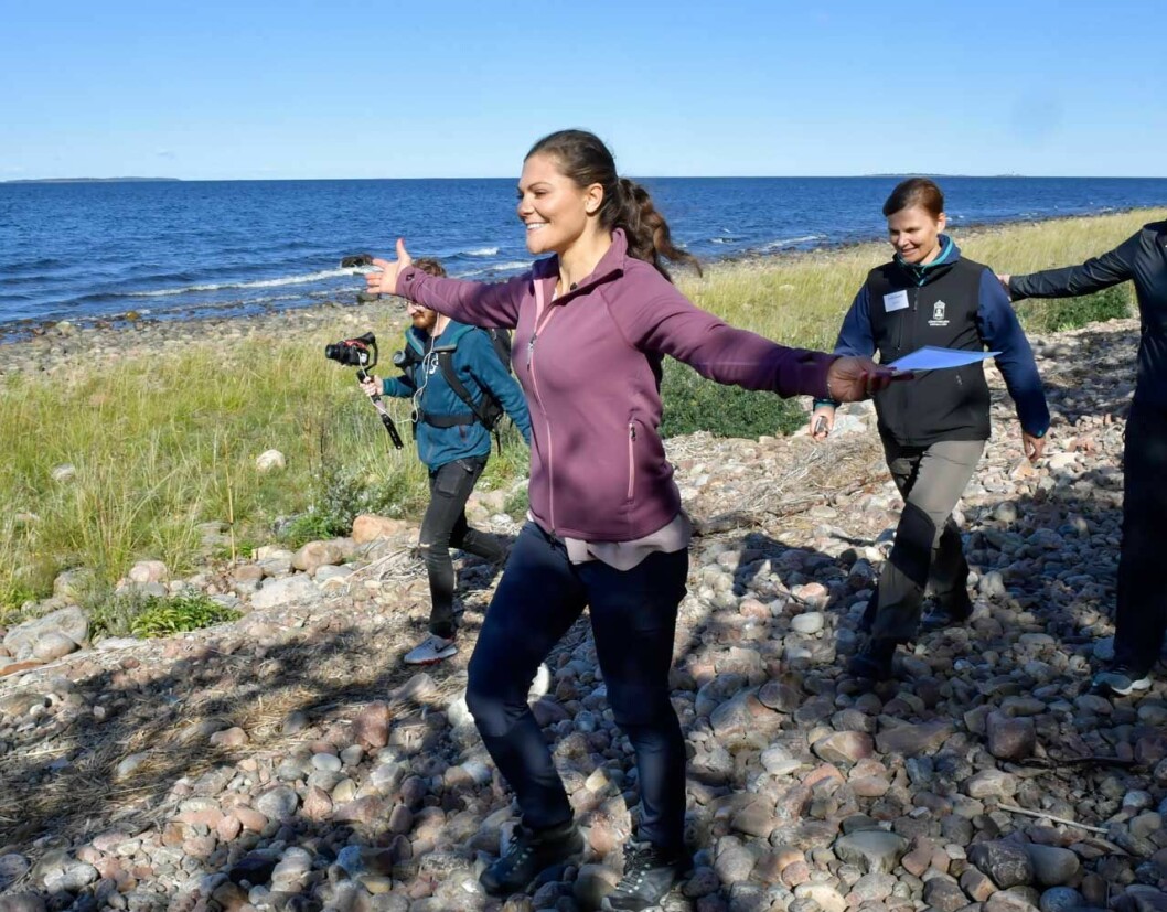 Kronprinsessan Victoria är ambassadör för FN:s globala mål och kämpar särskilt för världens hav. Kronprinsessan Victoria är ambassadör för FN:s globala mål och kämpar särskilt för världens hav.