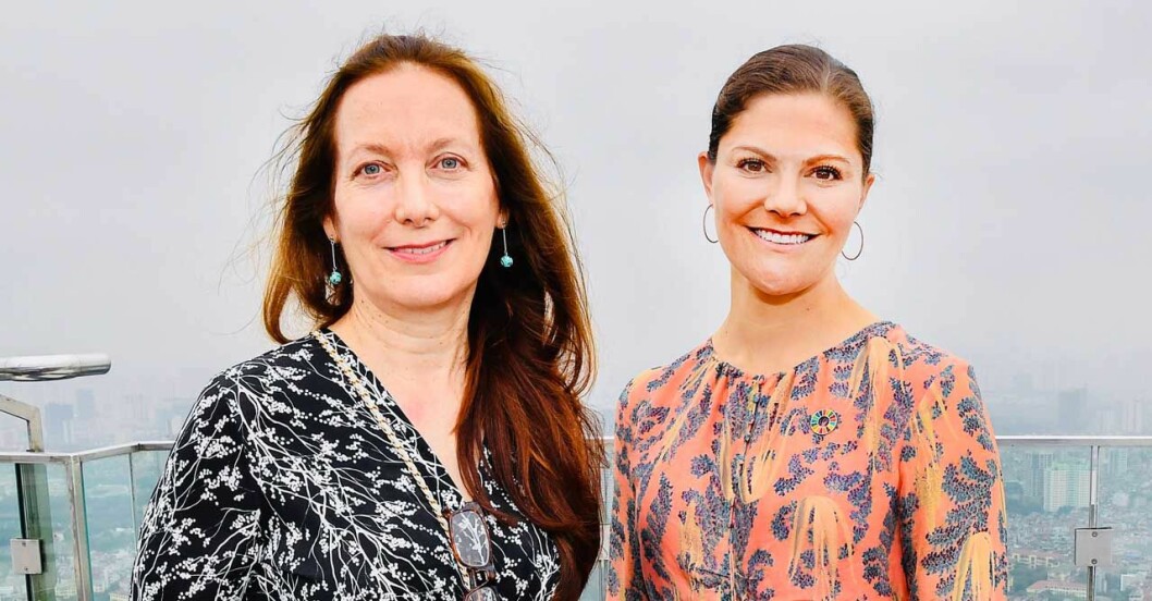 Tekniktrubbel på takterrassen…men Victoria bara skrattade. Svensk Damtidnings reporter Helena Wiklund intervjuar kronprinsessan Victoria.