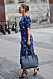 Kronprinsessan Victoria i blå klänning från Rodebjer och skor från YSL