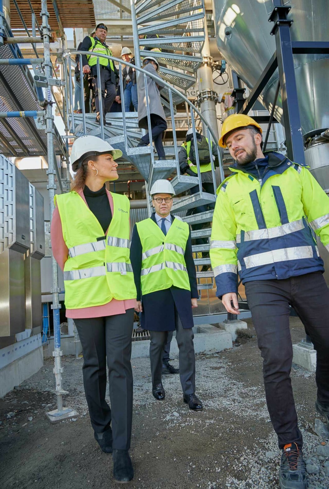 Kronprinsessan Victoria och prins Daniel på Höganäs AB.