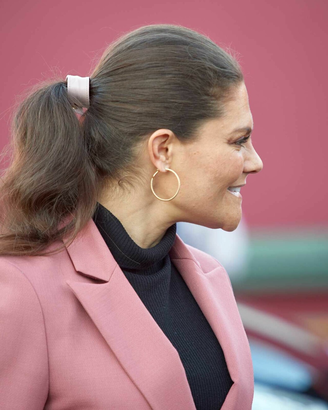 Kronprinsessan Victoria i sin nya kavaj från Rodebjer.