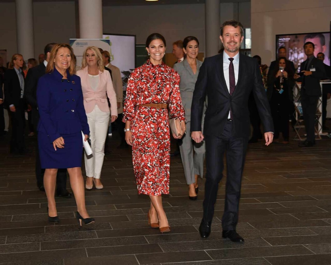 Victoria i klänning från Dagmar. Kronprinsessan Victoria