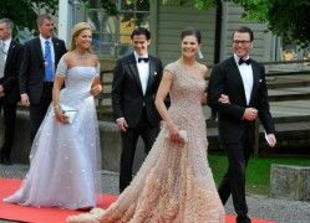 Madeleine och Carl Philip samt Victoria och Daniel. Madeleine och Carl Philip samt Victoria och Daniel.