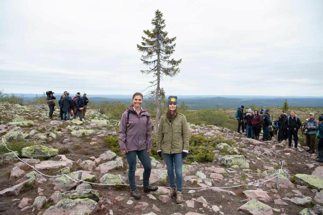 Victoria och Sofia under vandringen i Dalarna. Victoria och Sofia under vandringen i Dalarna.