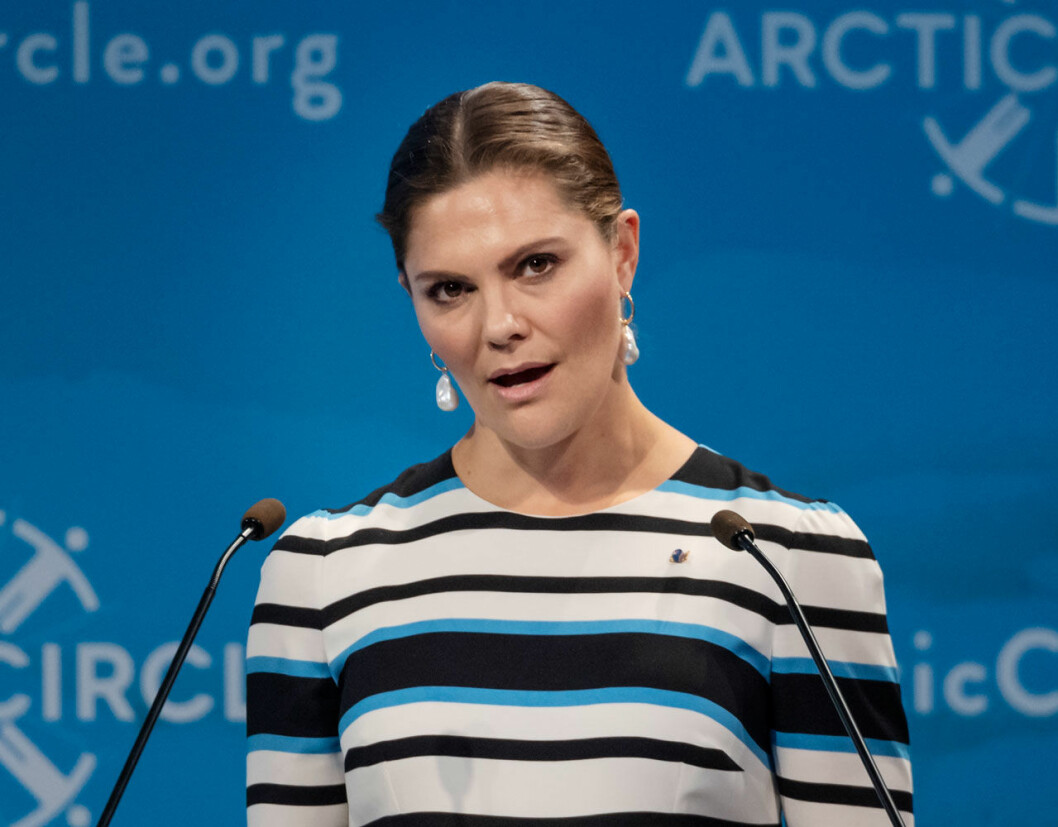 Kronprinsessans allvarsord. Kronprinsessan Victoria håller tal vid Arctic Circle Assembly i Reykjavik.