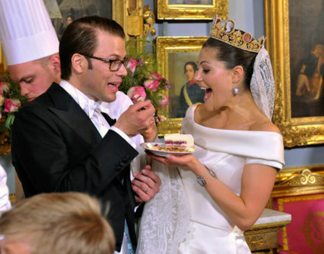 victoria_daniel_cake