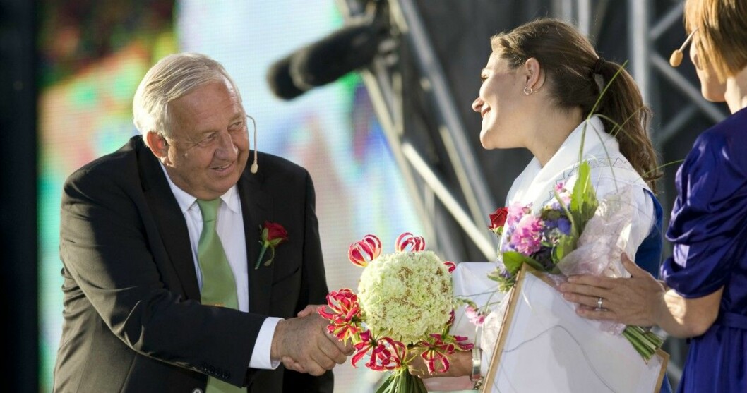 – Hon är oerhört engagerad i allt hon gör. Kay Wiestål med kronprinsessan Victoria under Victoriadagen.