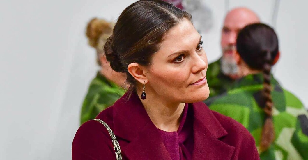 Kronprinsessan besökte även ett fältsjukhus som försvaret upprättat. Kronprinsessan besökte även ett fältsjukhus som försvaret upprättat.