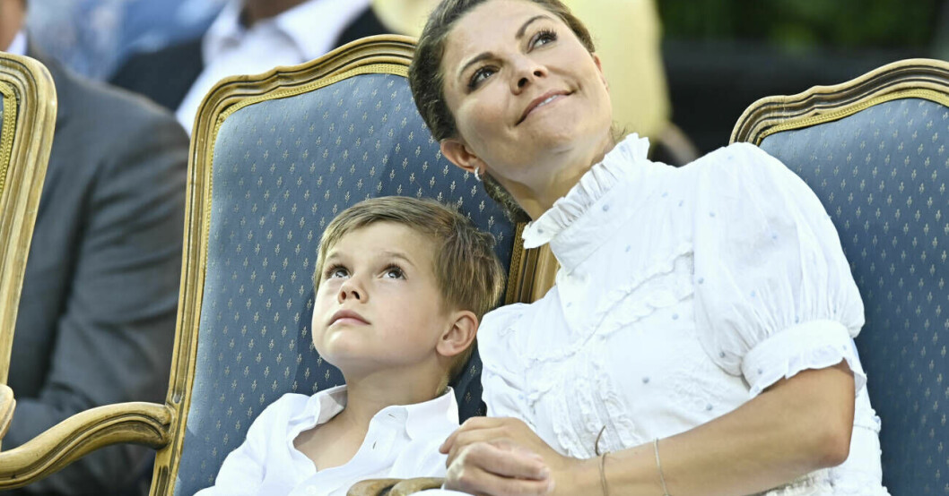 I fjol gjorde prins Oscar debut på Victoriakonserten! Prins Oscar och kronprinsessan Victoria