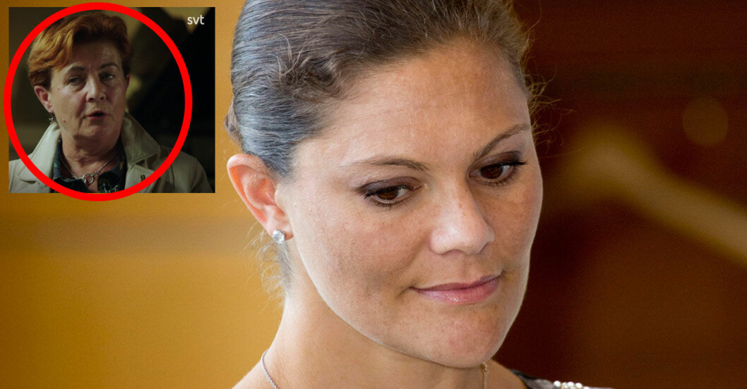 Cecilia uppskattar INTE Joars ord om kungafamiljen. Cecilia uppskattar INTE Joars ord om kungafamiljen.