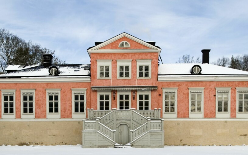 Villa Beylon, som kunde blivit Victorias och Daniels. Statens Fastighetsverk äger huset och kungen har dispositionsrätten. Villa Beylon