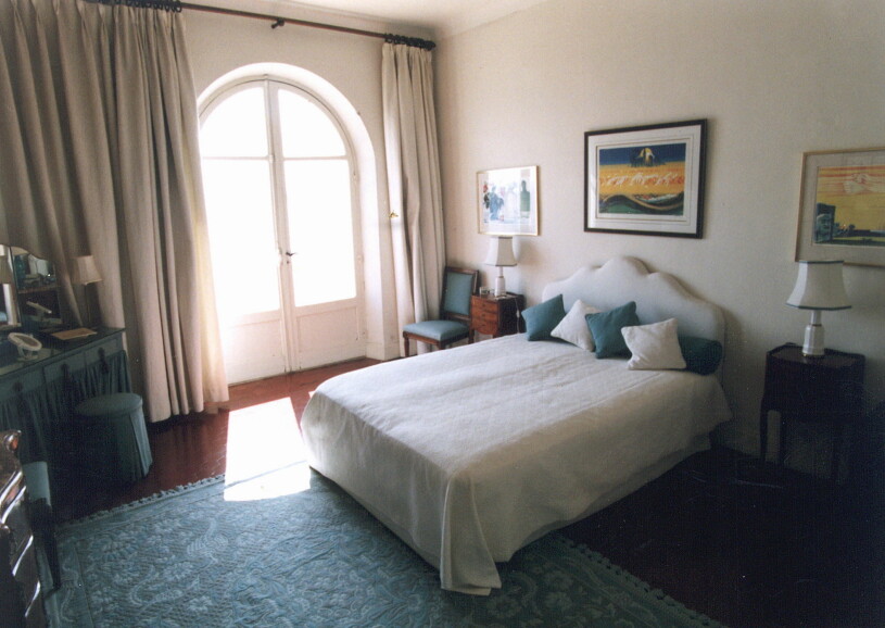 The Master Bedroom, på prinsessan Lilians och prins Bertils tid. Villa Mirage Sainte-Maxime Franska Rivieran Interiörbilder