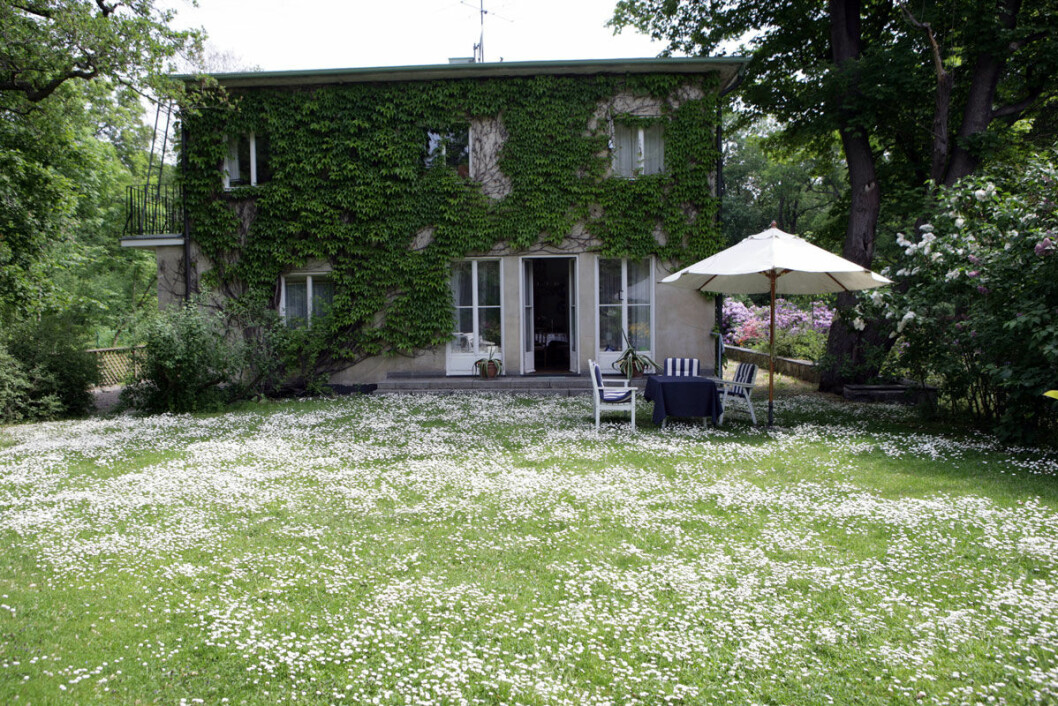 Sofias och Carl Philips funkishus Villa Solbacken på Djurgården i Stockholm. Sofias och Carl Philips funkishus Villa Solbacken på Djurgården i Stockholm