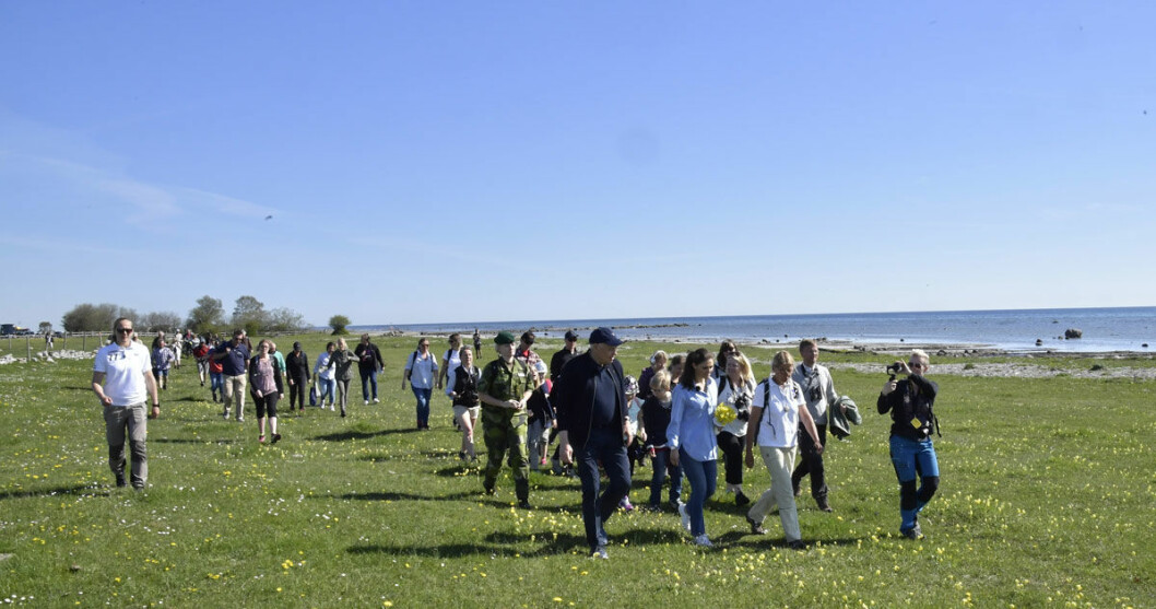 Det är många som är med under dagens vandring på Öland. Det är många som är med under dagens vandring på Öland.