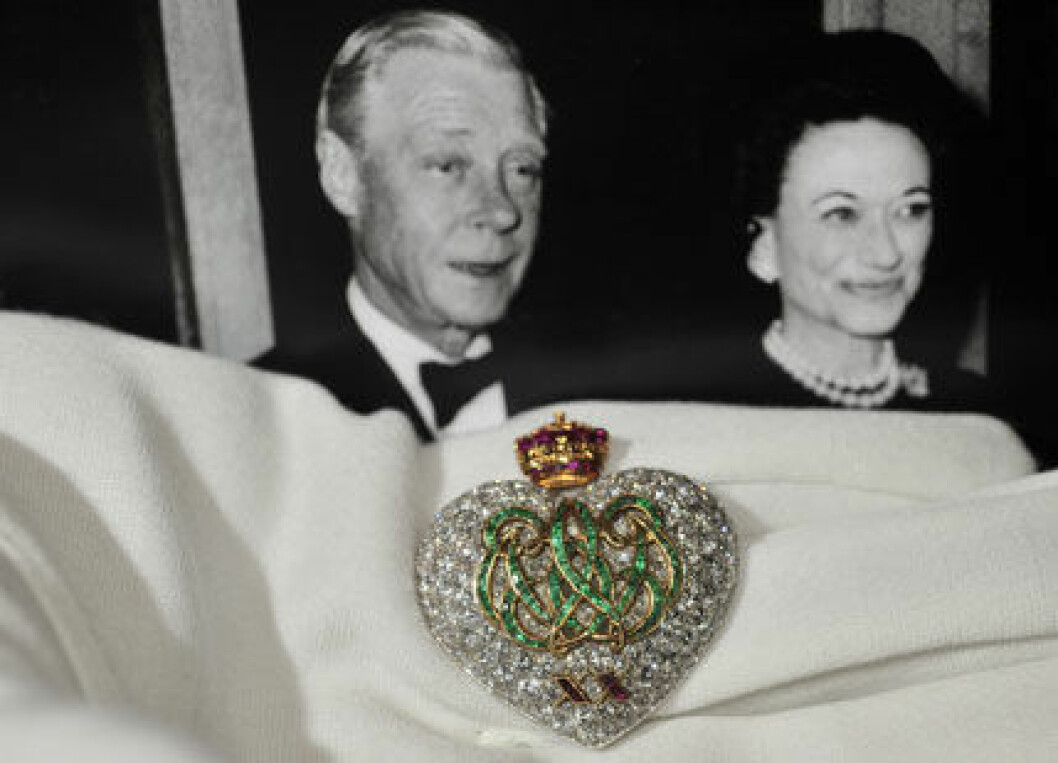 Edwards kärleksgåva till Wallis: ett hjärta med rubiner, smaragder och diamanter. 
