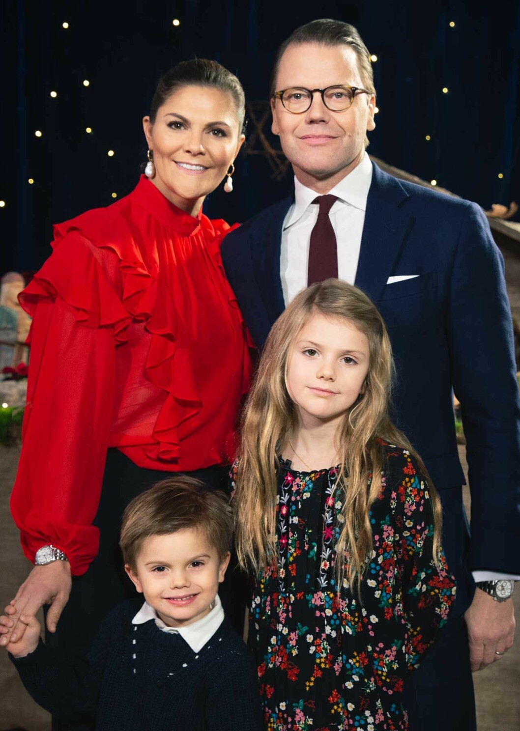 Victorias julbild med barnen.
