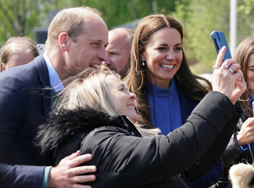 Här har vi en lycklig kunga-fantast som kan skryta med något inte många kan! Prins William och hertiginnan Kate