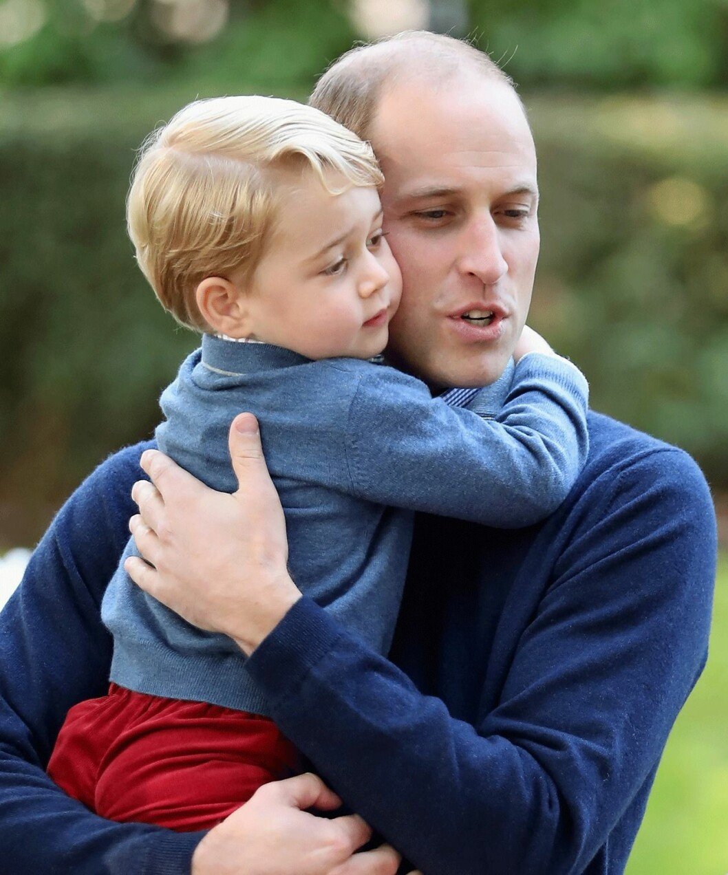 Prins William är en engagerad far som gärna läser sagor för lille prins George, 5 år. Prins William är en engagerad far som gärna läser sagor för lille prins George, 5 år gammal.