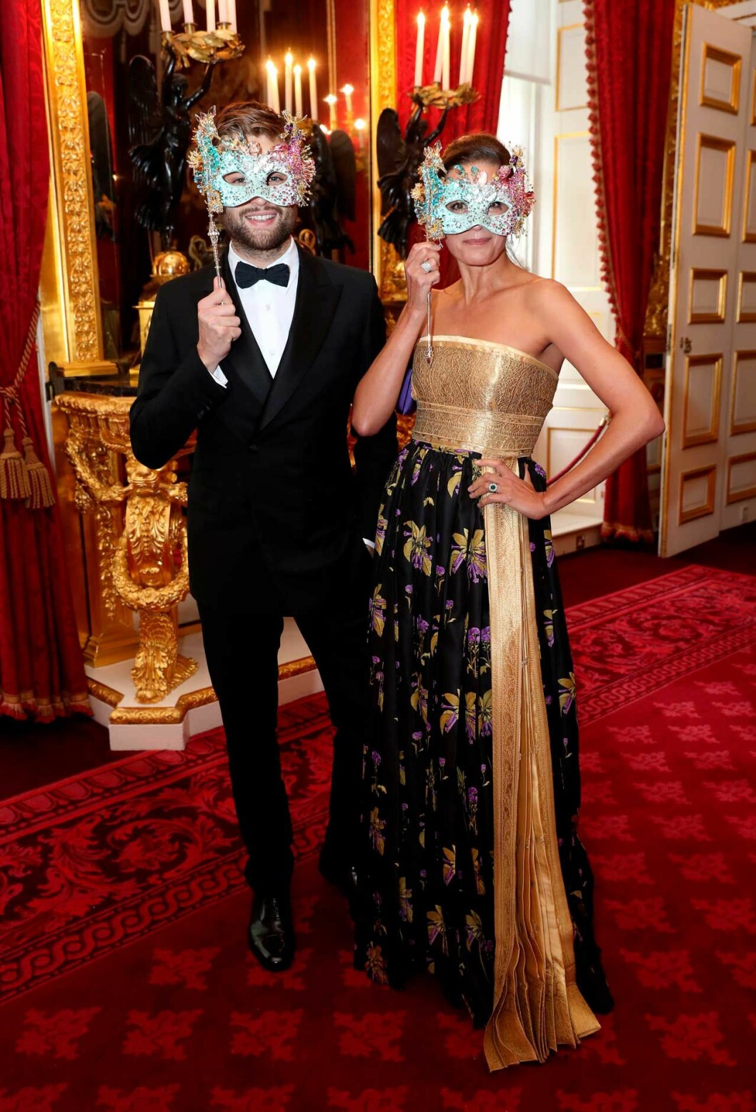 Douglas Booth och Yasmin Le Bon