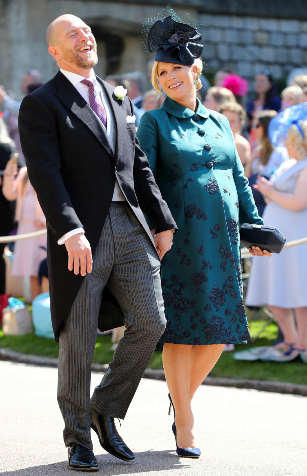 Mike och Zara Tindall under prins Harrys och Meghans bröllop.